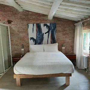 inside-the-wall-santa-maria.it-tuscanyhotel.com/